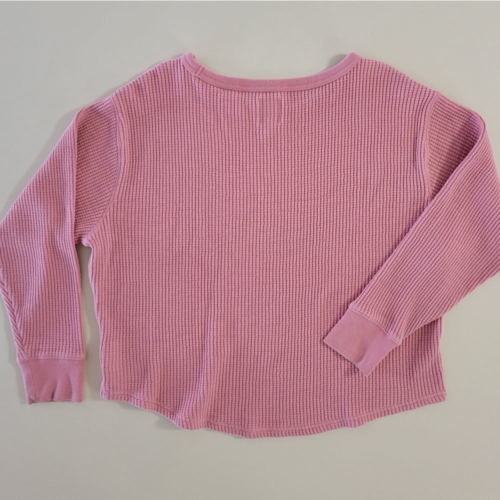 Gap Cropped Waffle-Knit Sweatshirt - Picture 9 of 9